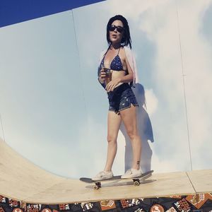 Meet your Posher, Coury